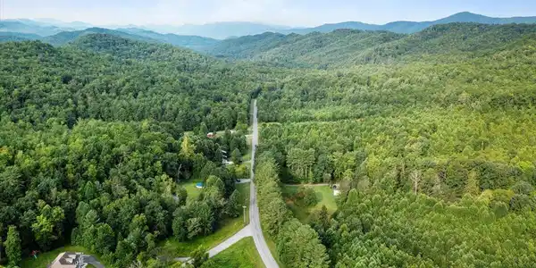 Image 4: 04-DJI_0011