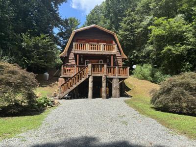 100 Gate Hollow Road
