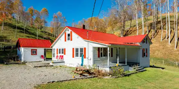 1128 Drakes Creek Road