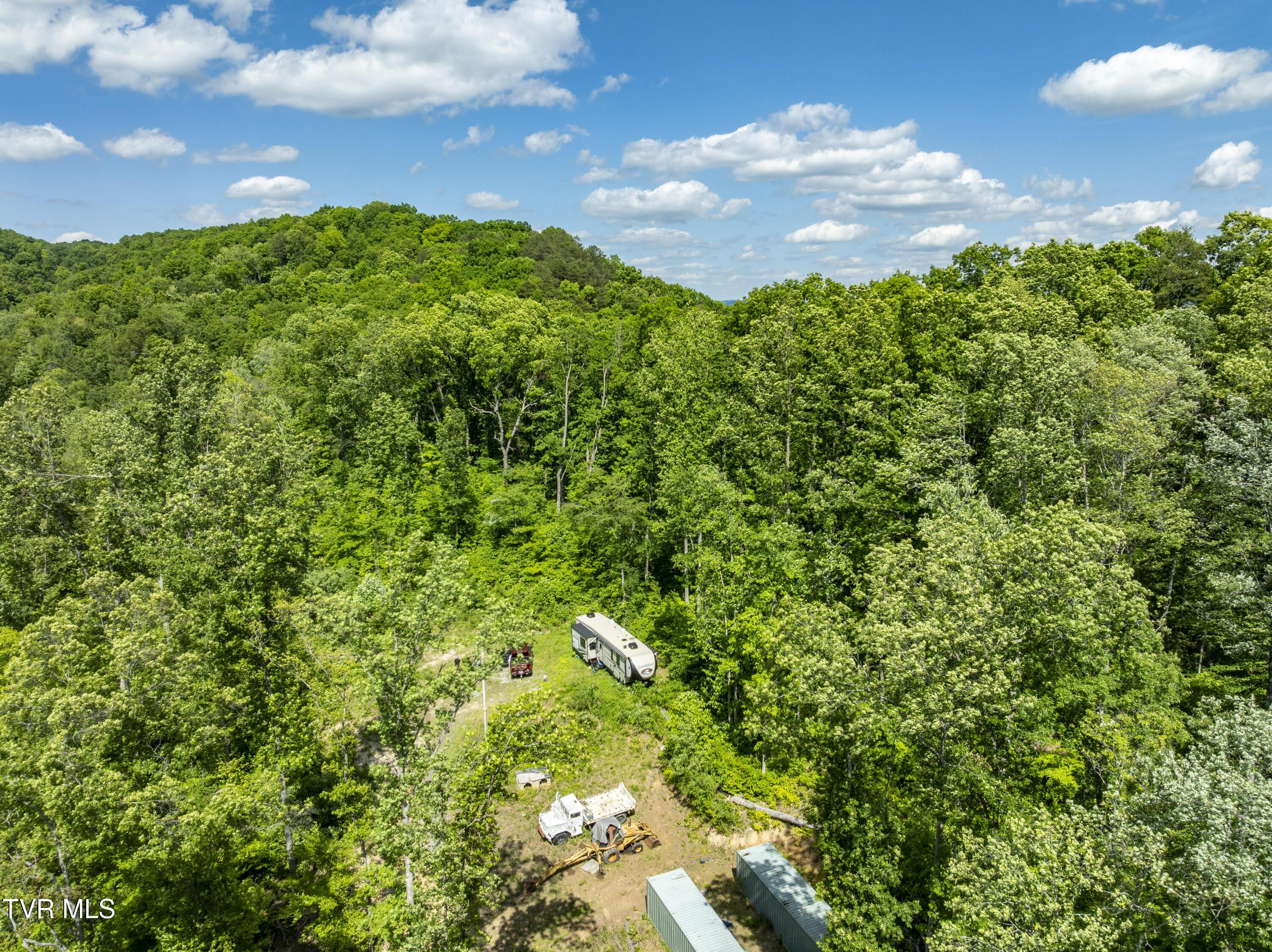Image 3: CaneyCreek-aerials-32