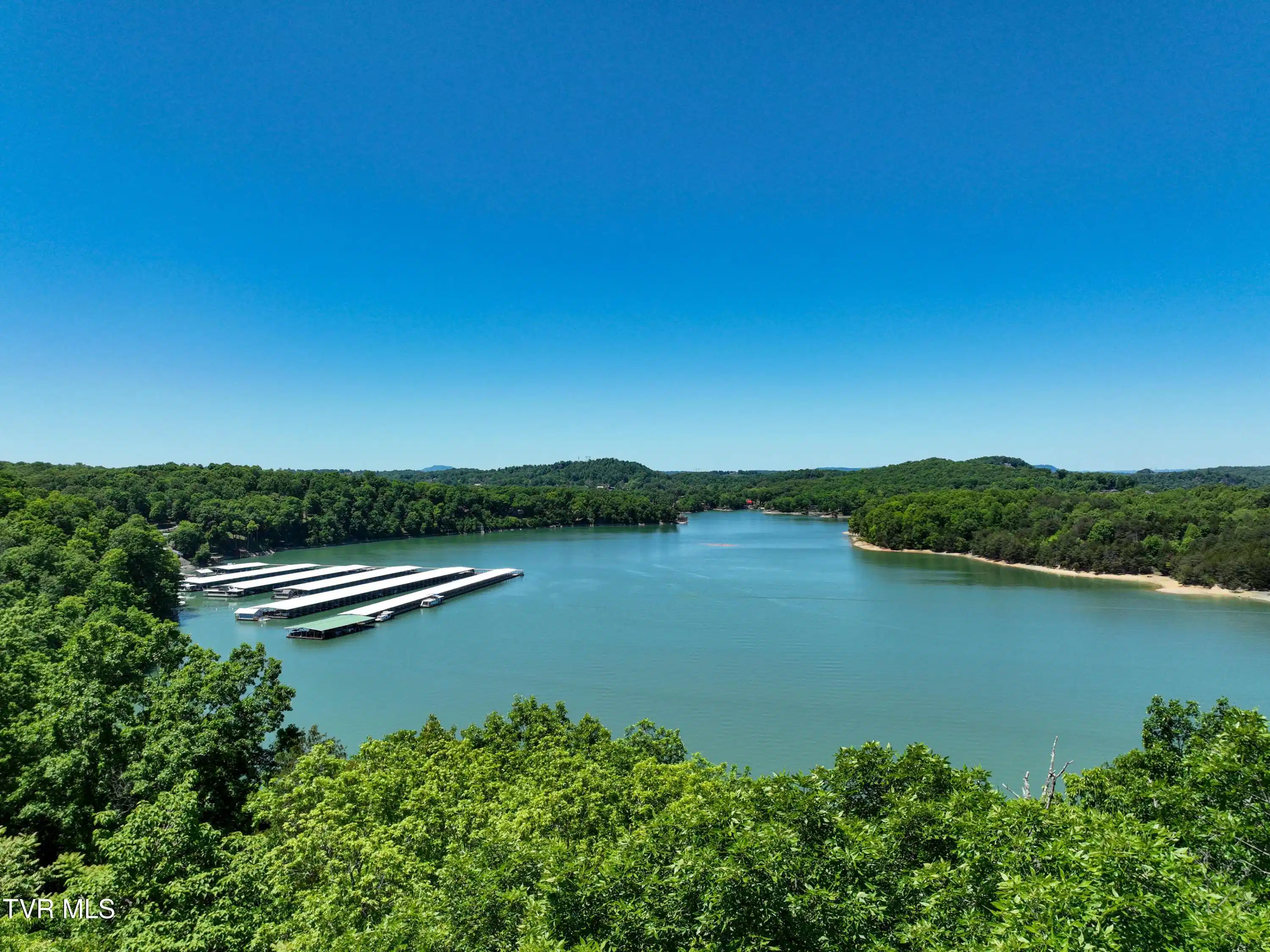 Image 1: 614 Harbor Point Dr Drone KW-13