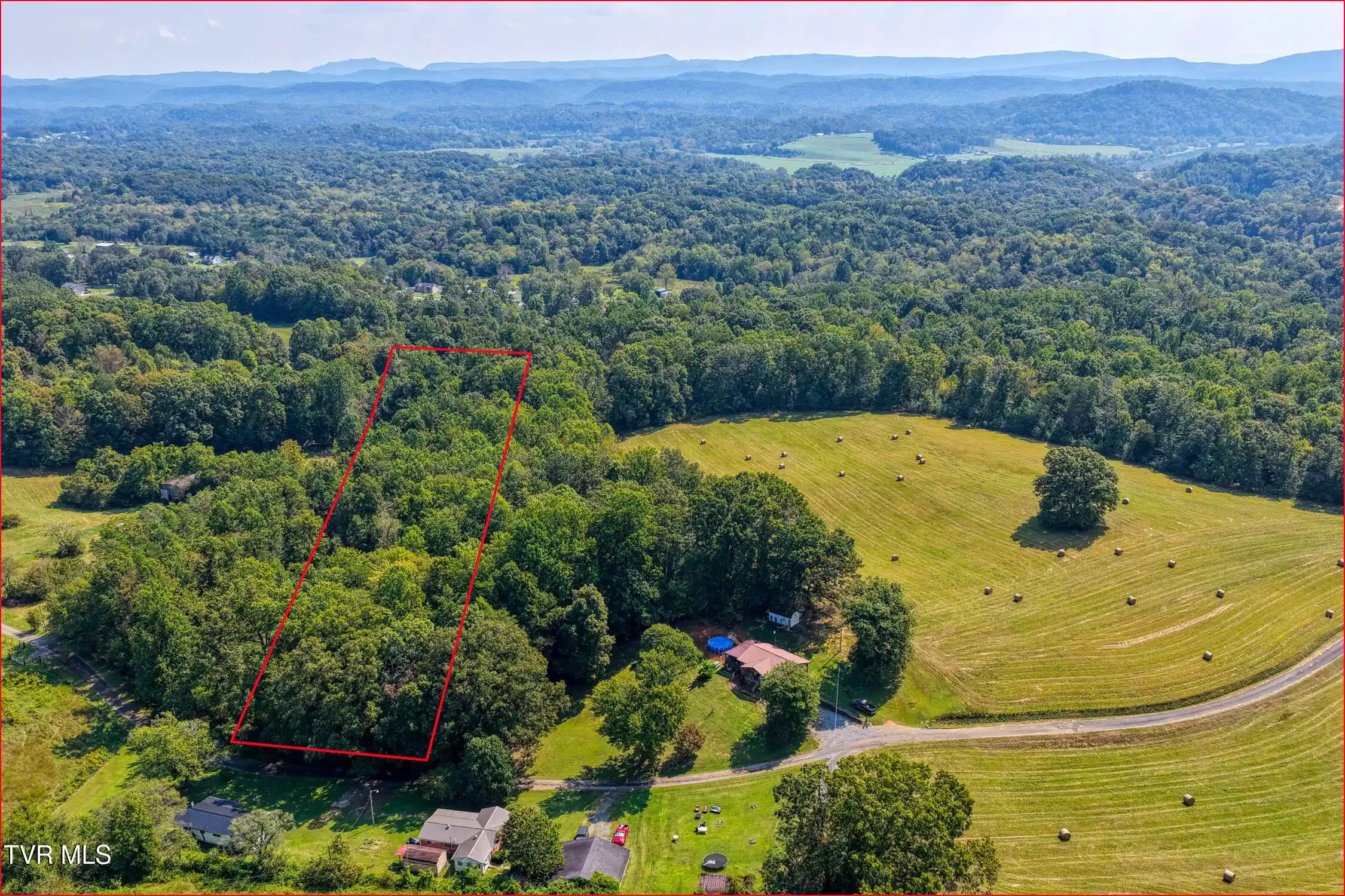 Image 1: Lot 9 b (1 of 1)