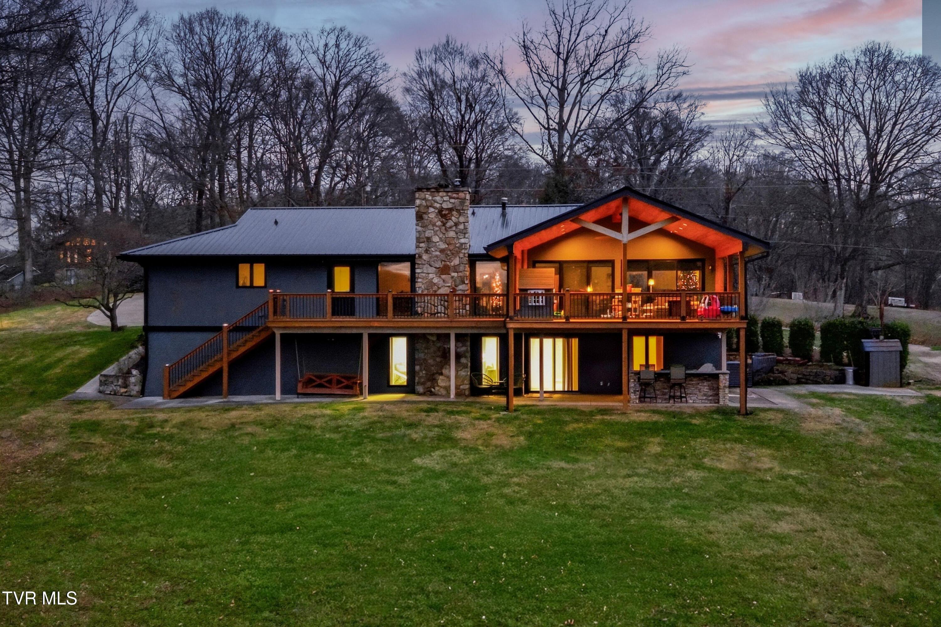 Image 4: DJI_20251207173752_0046_D