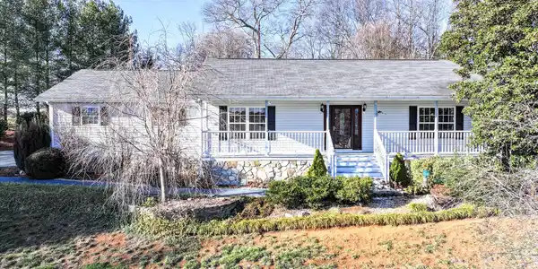 32 Capri Drive