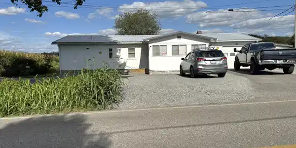 1598 Hickory Flats Road