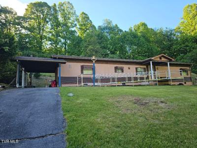 2056 Honey Camp Road