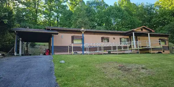 2056 Honey Camp Road