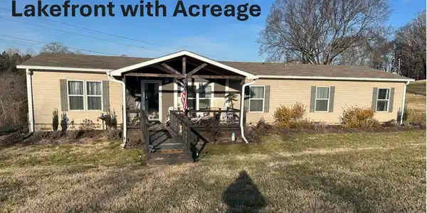 2551 Cedar Creek Road