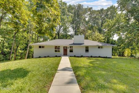 412 Bays Cove Trail