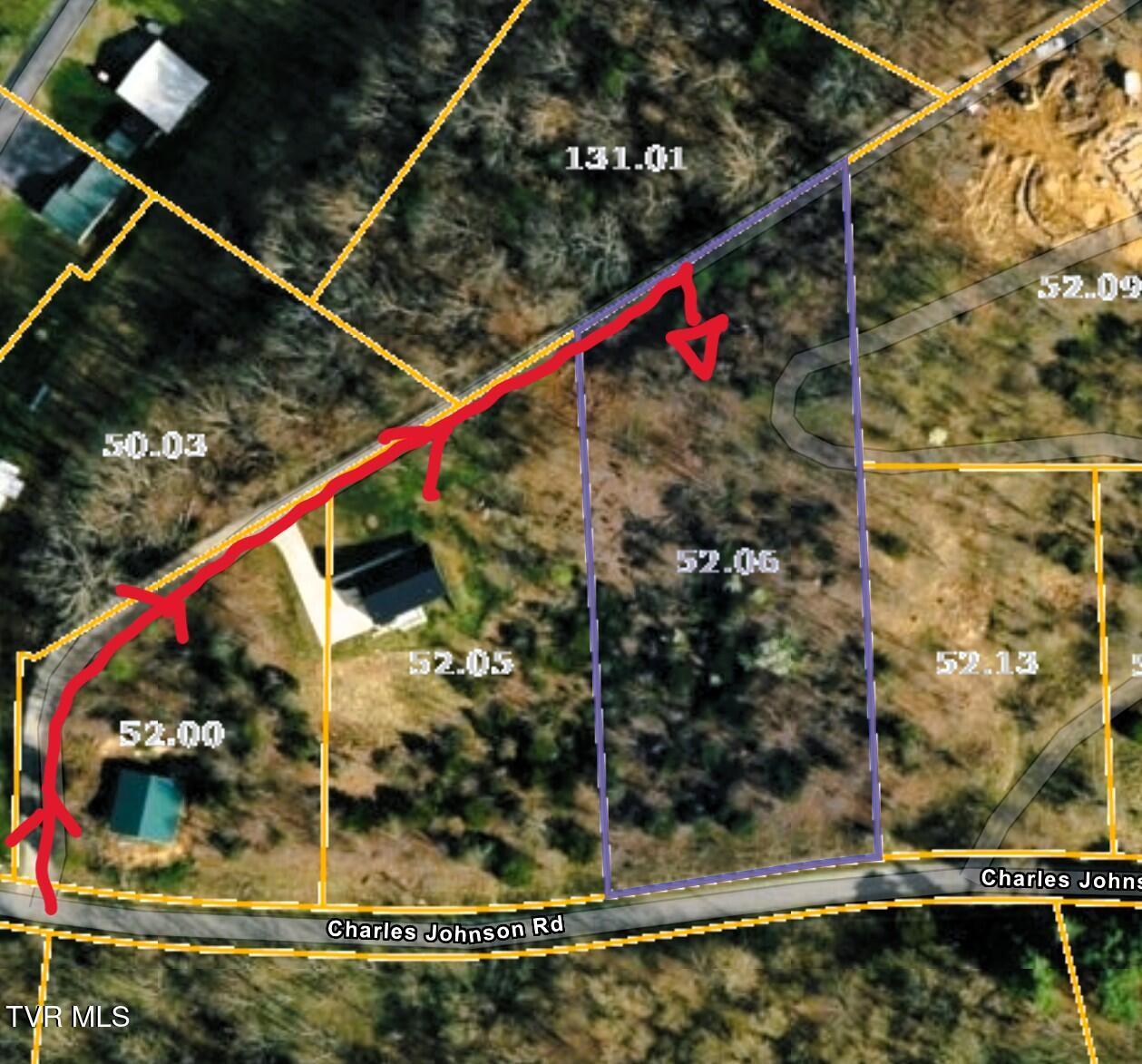 Image 3: Lot with driveway