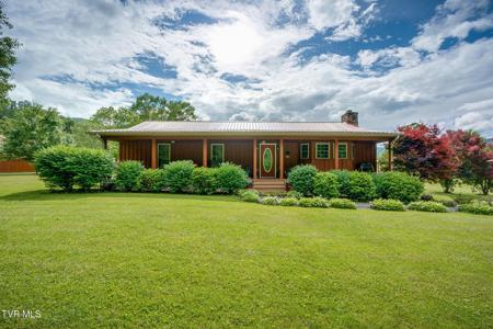 1025 Old Iron Mtn Road