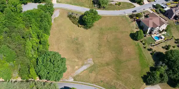 Image 3: DJI_0033