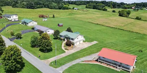 Image 3: 45_dji_0050_