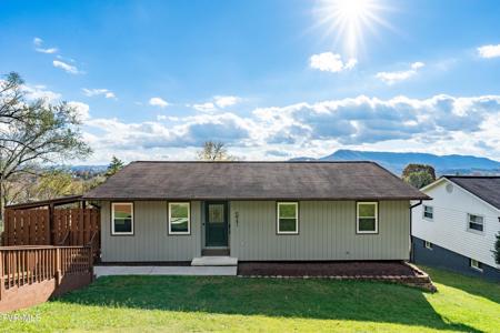571 Bays View Road