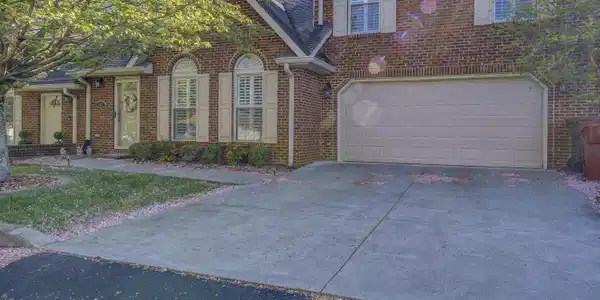 404 East Mountain View Road