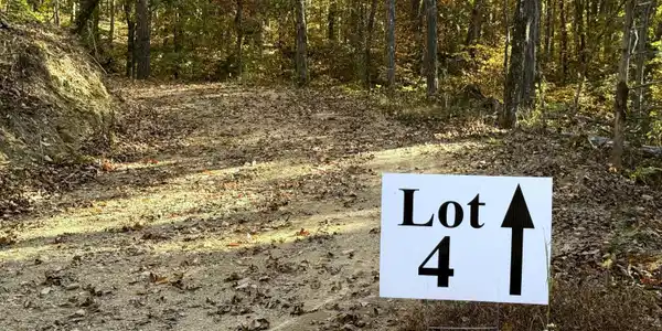 Tract 4 Topaz Way