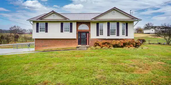 105 Stewart Hills Drive