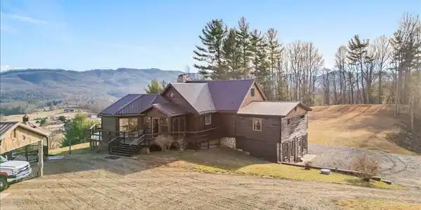 620 Swift Hollow Lane