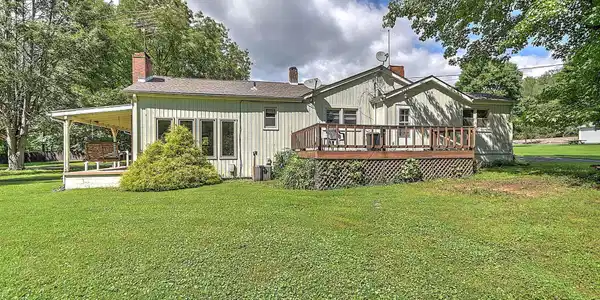 Image 3: 69-web-or-mls-852 Adkins Ln NS-43