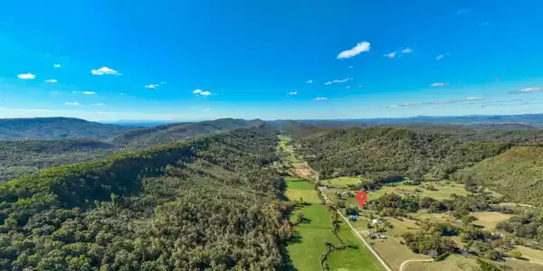 Image 4: 3546 Goshen Valley Rd (17 of 116)