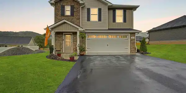 109 Ervin Loop