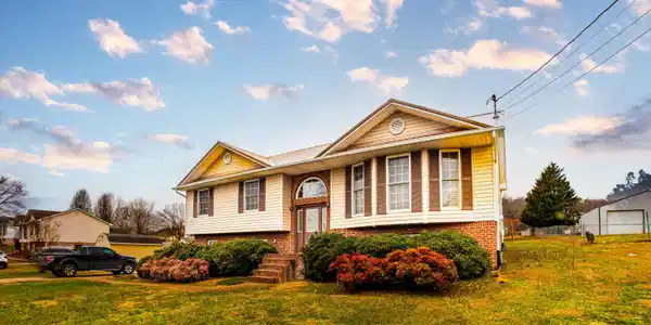 163 Lauren Drive