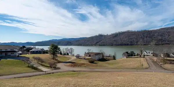 000 Deer Ridge Court
