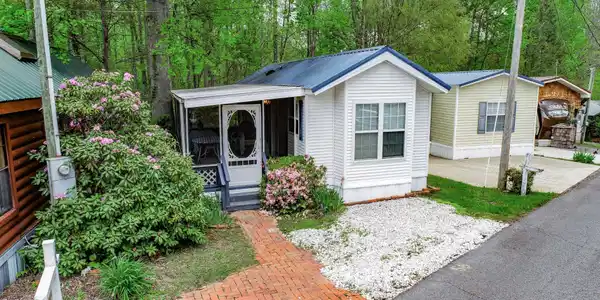 5355 East Parkway Lot 56