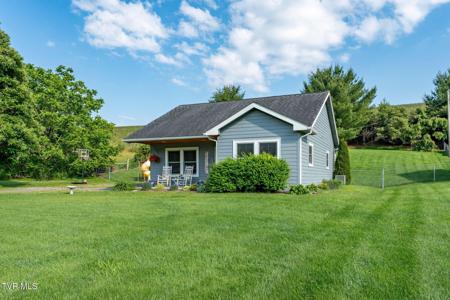 6151 Highway 67 W