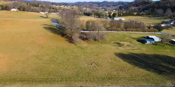 Image 2: 50 Aerial Frontal(1)