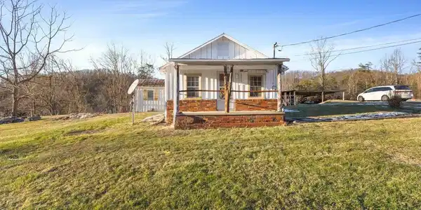 174 Carr Hollow Rd Road