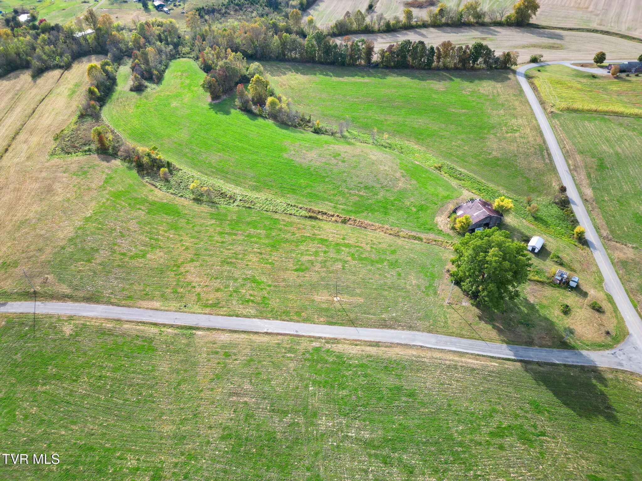 Image 2: 40-web-or-mls-DJI_0532 - Copy