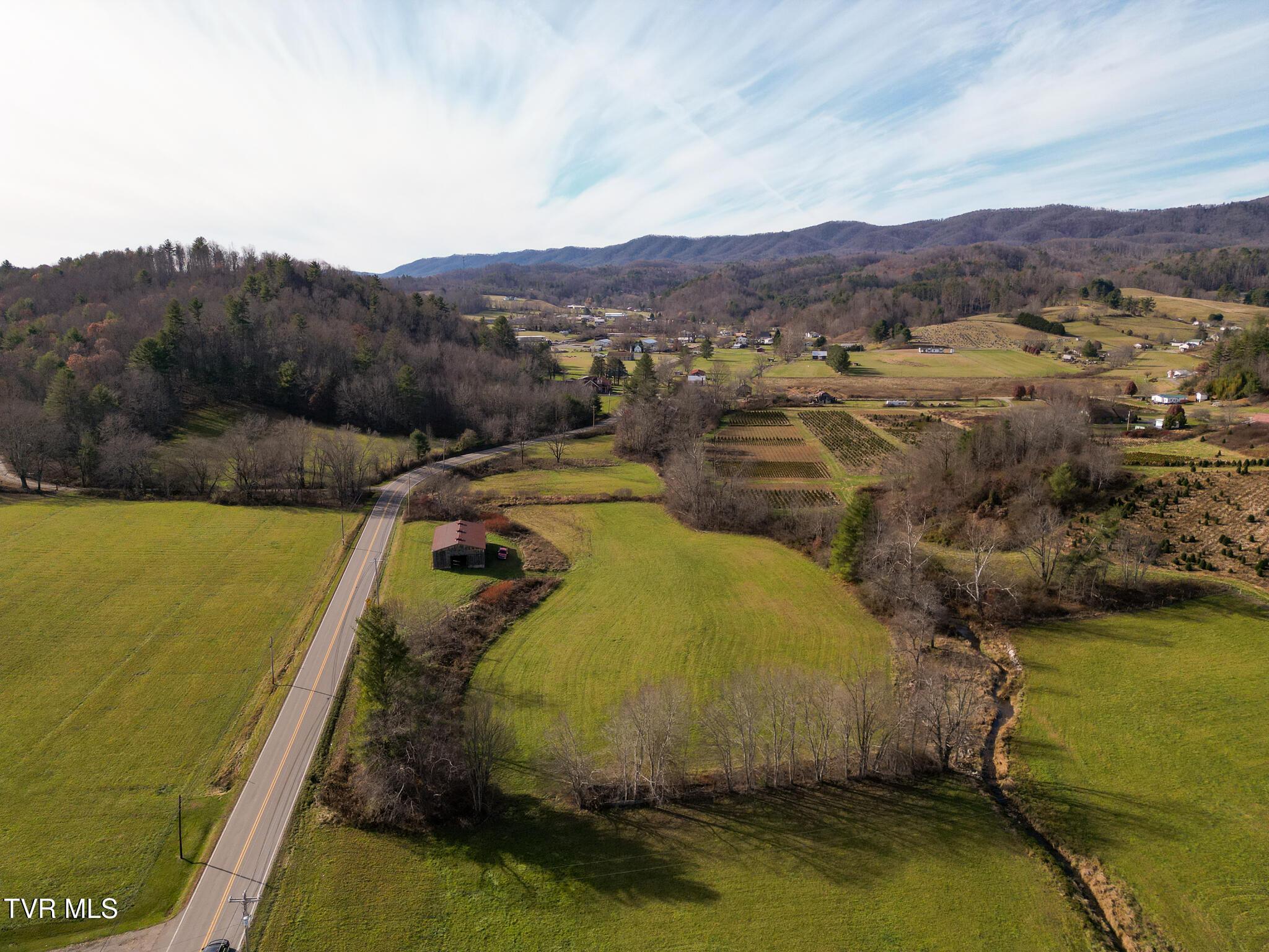 Image 3: HWY 421-26