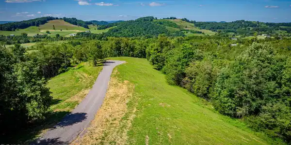 Lot #5 Blackberry Hills Trail