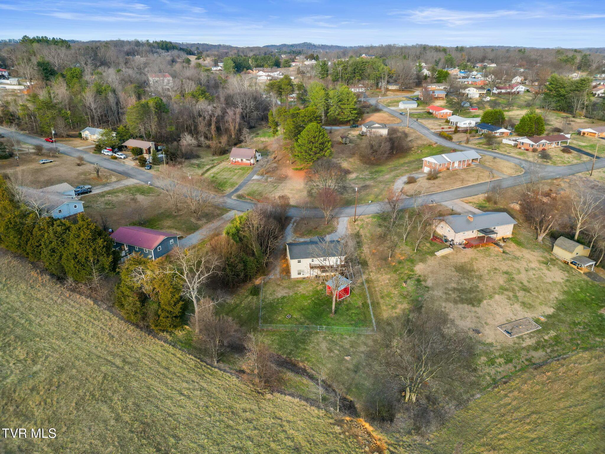 Image 4: 4-web-or-mls-DJI_0057