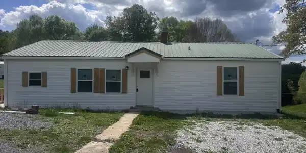 230 Hamilton Road