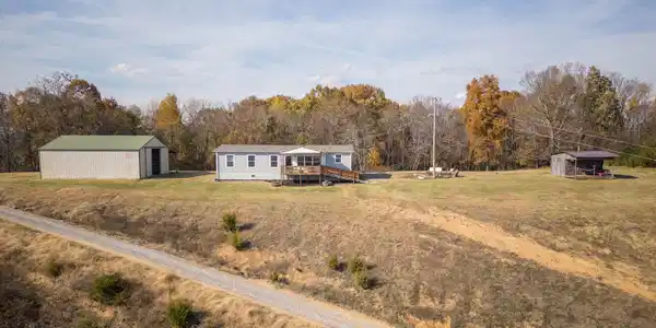 3507 Chuckey Highway