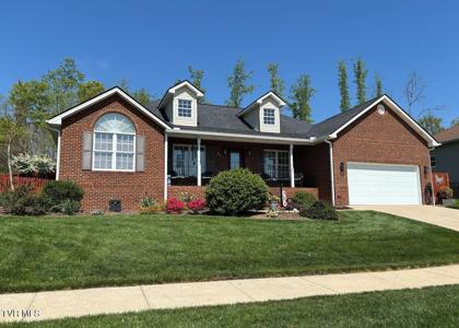 211 Michaels Ridge Boulevard