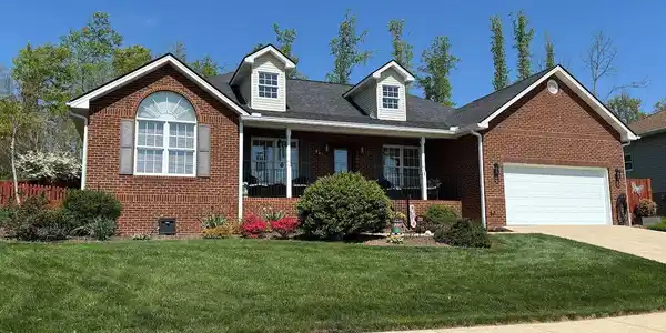 211 Michaels Ridge Boulevard