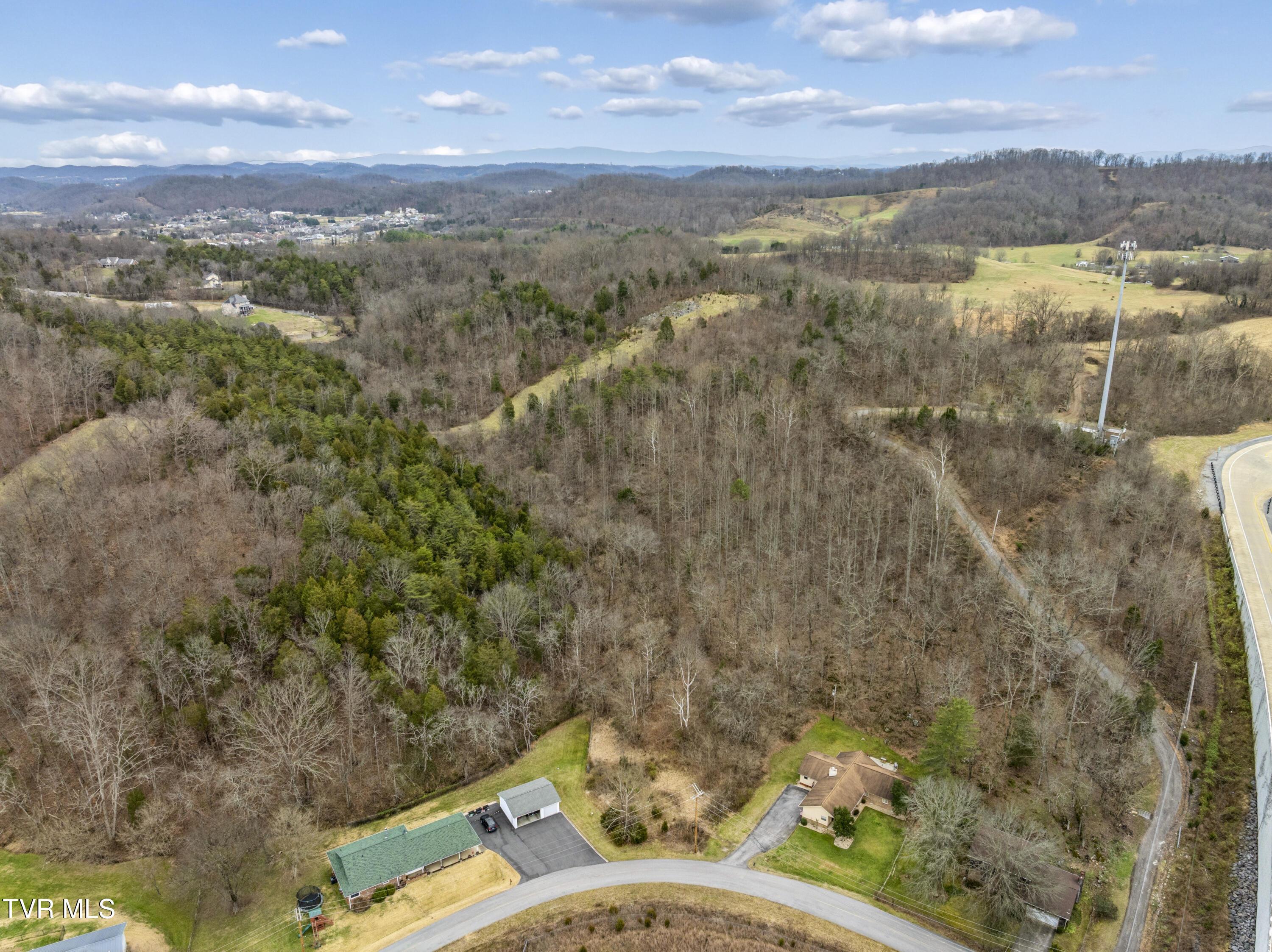 Image 4: PondSpringsRd-Aerial-1