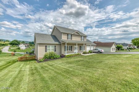 228 Country Meadows Circle