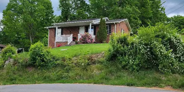 124 Garland Branch Road