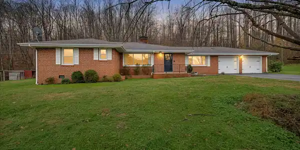 1722 Pressmens Home Road