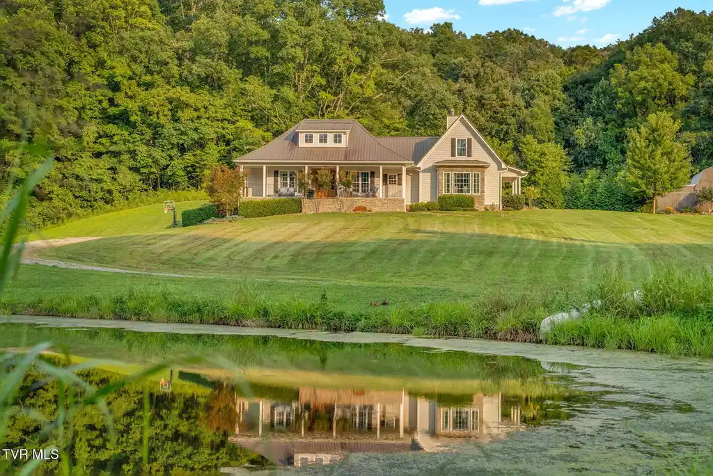 Image 1: 14150 Lonesome Pine Trail, Greeneville