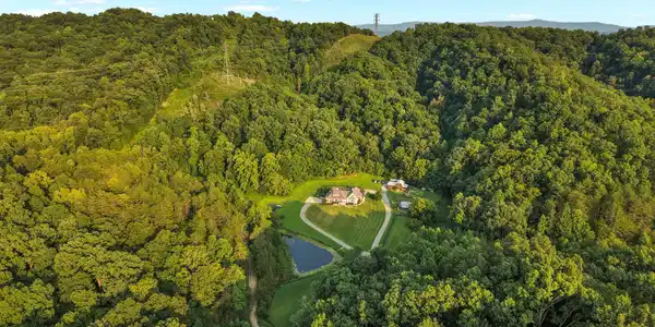 Image 2: 14150 Lonesome Pine Trail, Greeneville