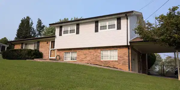 250 Plainview Heights Circle