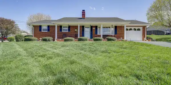 1206 Gray Station Road