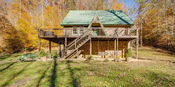 1370 Hickory Cove Road