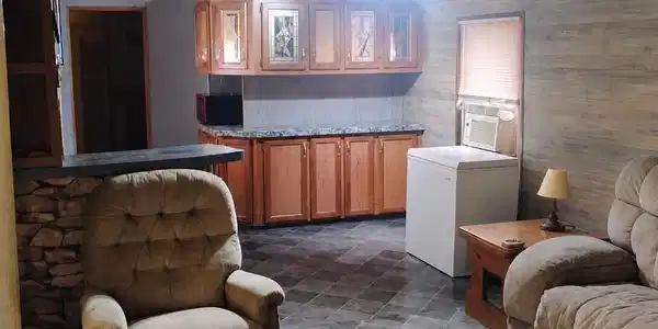 Image 3: house