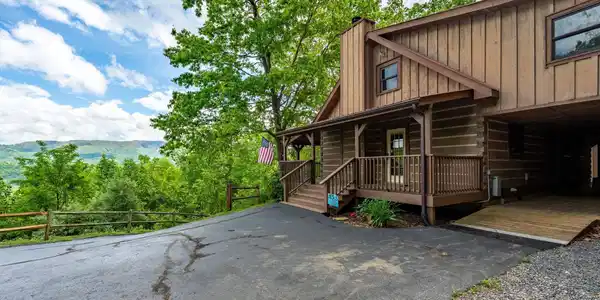 563 Longview Private Drive